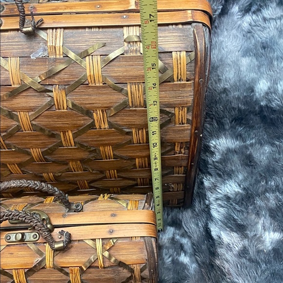 Woven Brown and Tan Basket Set - Picture 15 of 16